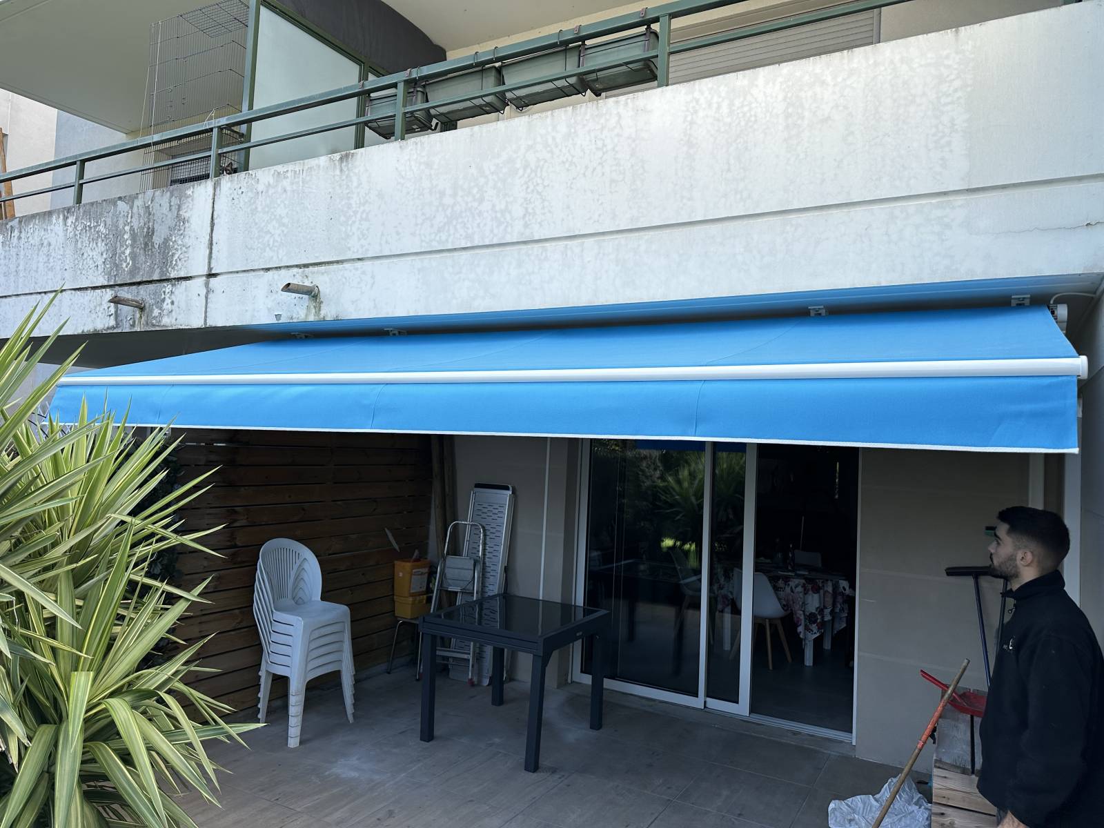 Installation de stores bannes à Dardilly : obtenez un accompagnement personnalisé