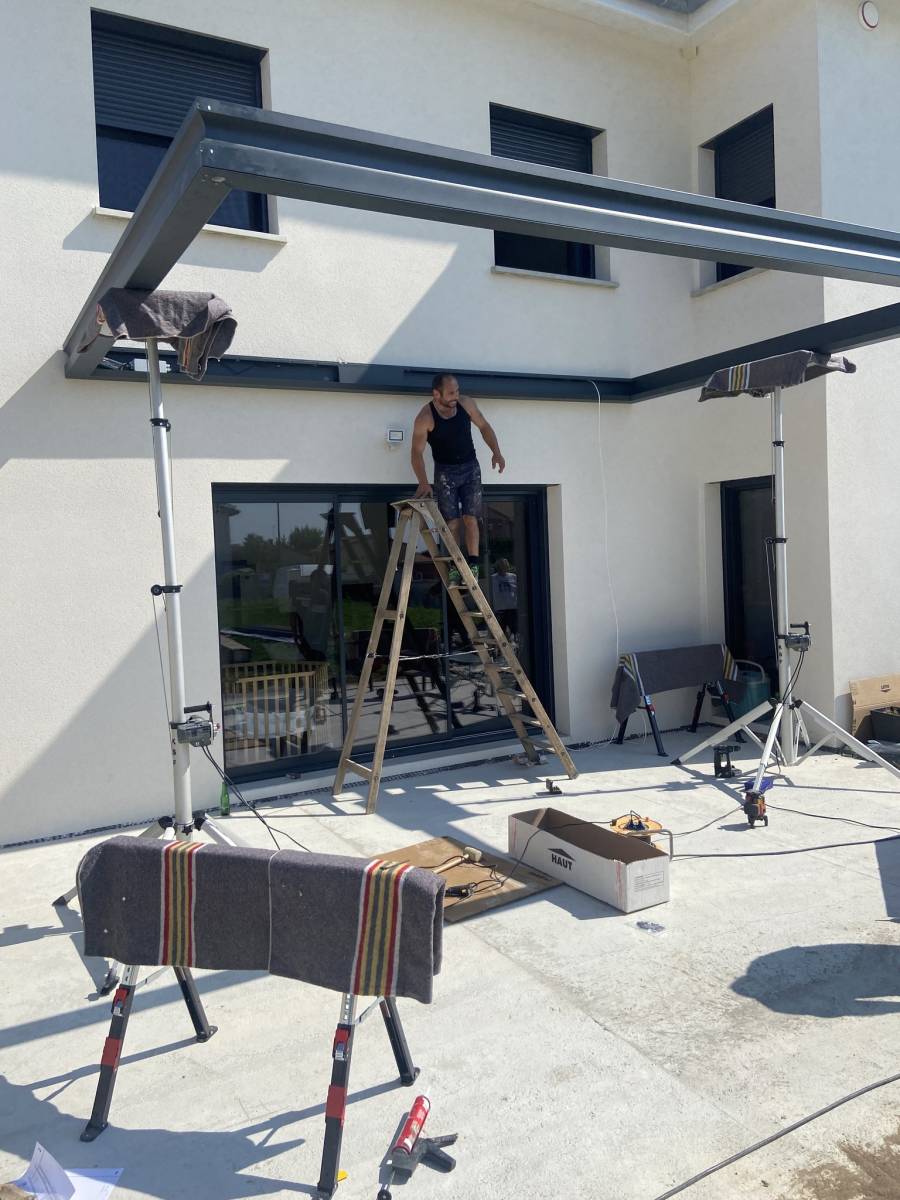 Vente et Installation de Pergolas Lames Orientables à Beynost