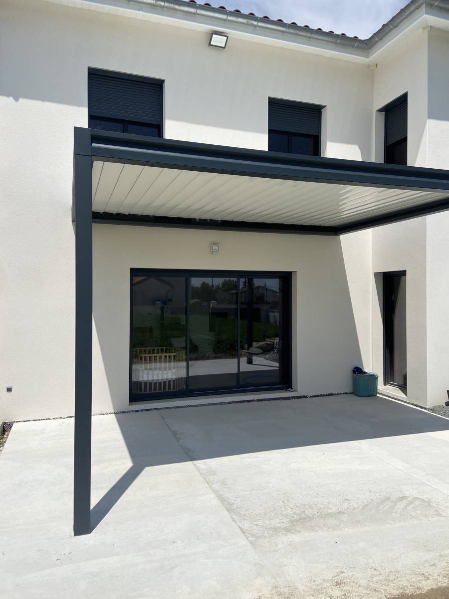 CMPS : Votre Expert en Pergolas et Stores sur La Côtière
