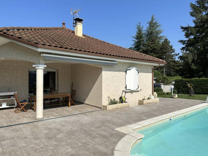 CMPS : Votre Expert en Pergolas et Stores sur La Côtière